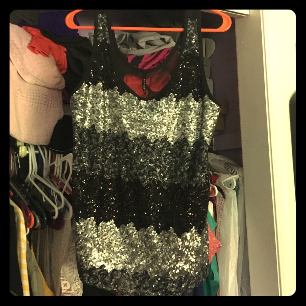 Size M Sequin and Sheer Tank